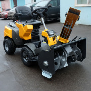 Снегоуборочный райдер Stiga Park PRO 740 IOX 4WD + снегоотбрасыватель
