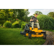 Садовый райдер Cub Cadet XZ1 137 с нулевым радиусом разворота