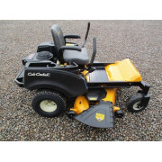 Садовый райдер Cub Cadet XZ1 137 с нулевым радиусом разворота