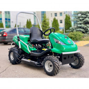 Садовый трактор для высокой травы и работы на склонах Caiman Croso 2WD (20 л.с.)