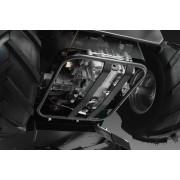 Садовый трактор Caiman Croso 4WD для работы на склонах и для высокой травы (26 л.с.)