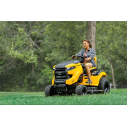 Садовый трактор Cub Cadet LT50