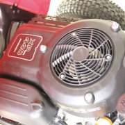 Садовый трактор EVOline TRG 84 H