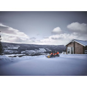 Щетка Husqvarna 105 см для райдера R 213C / R 214C в комплекте с защитой от брызг