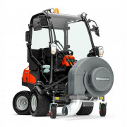 Профессиональный райдер Husqvarna P 525D с кабиной