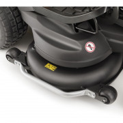 Снегоуборочный трактор Stiga Estate 9102 WX с щеткой